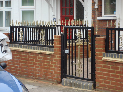 Side gate and decorated railings