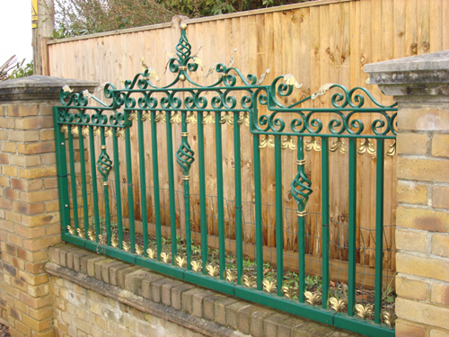 We can paint iron railings in the colour of your choice